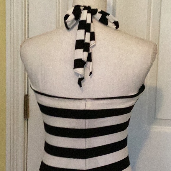 Cache Vintage Black & White Striped Strapless Dress w/ Tie in Back & Ruffle Trim - Picture 7 of 9